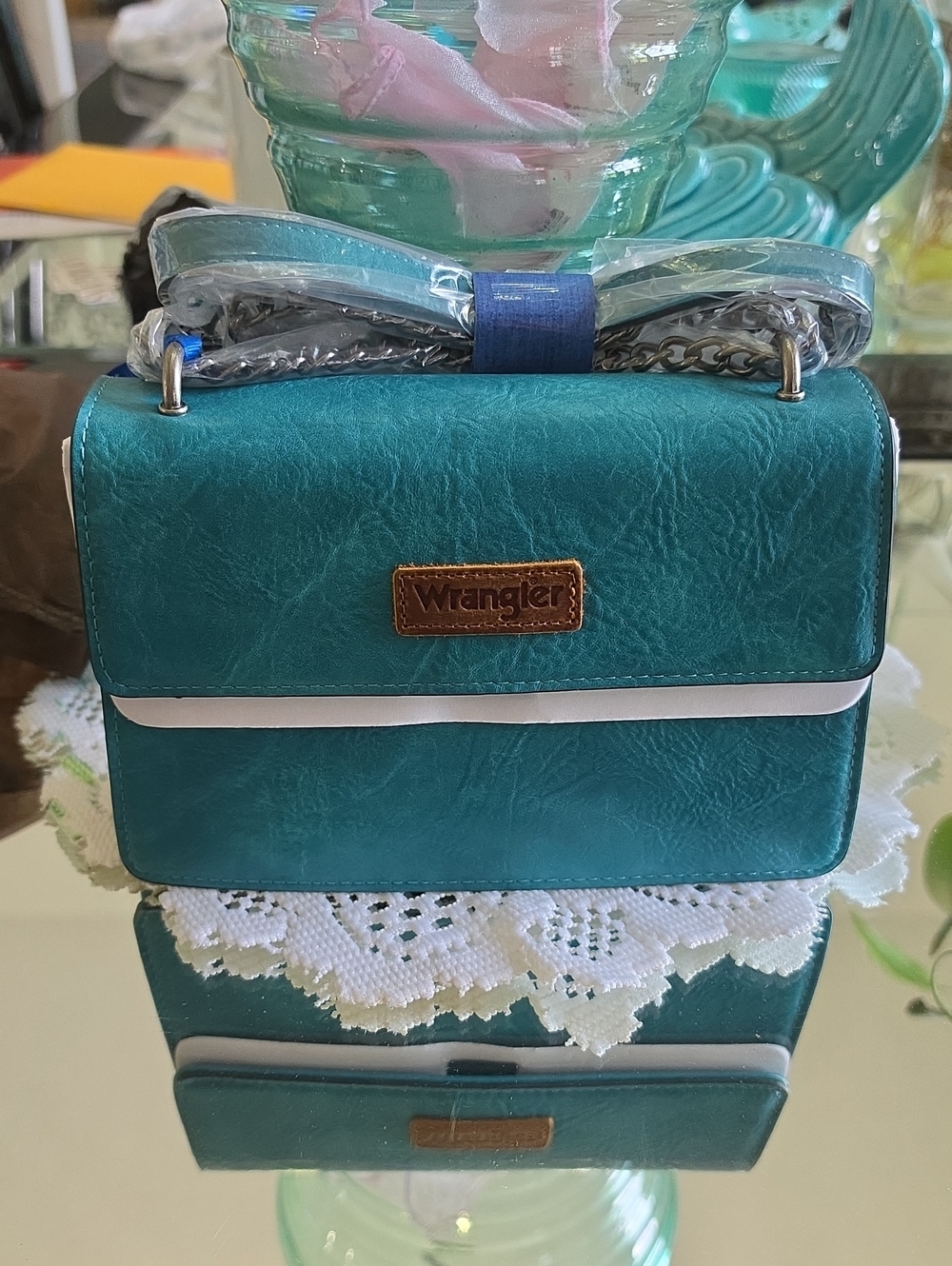 Wrangler Teal Crossbody Bag with White Trim and Chain Strap